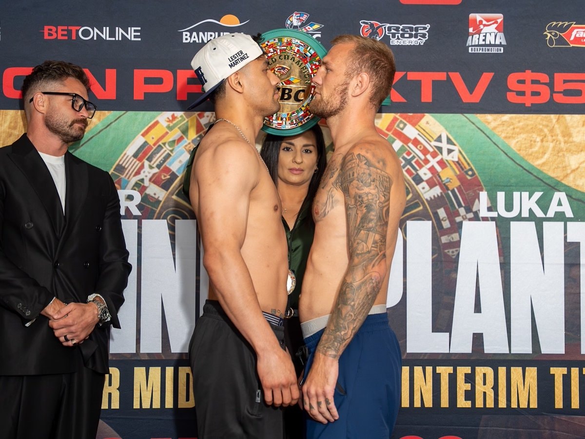 Martinez vs Plantic weigh-in (photo 3 of 3)