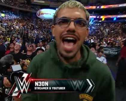 Neon WWE live broadcast Madison Square Garden (photo 2 of 2)