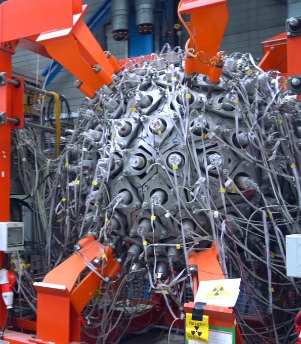 Scientists turn lead into gold simulating Big Bang