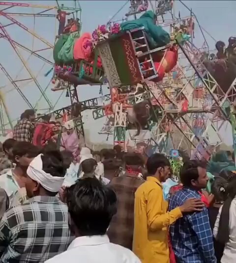 India fair ride accident