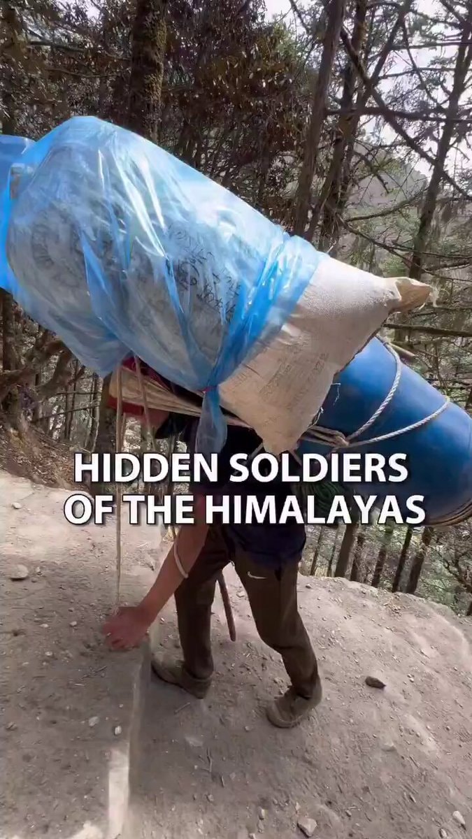 Himalayan porters Everest expeditions