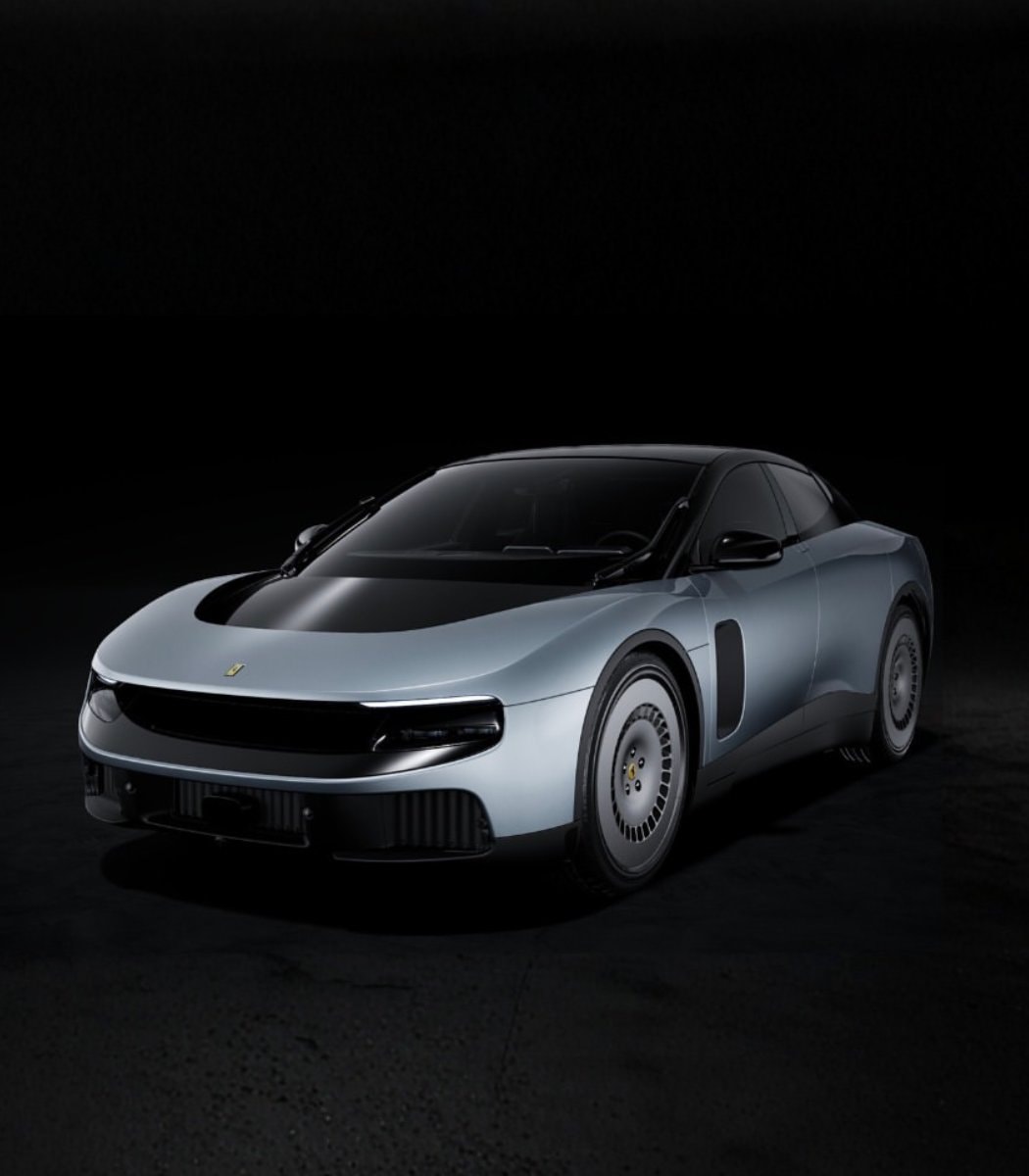 Ferrari Luce auction result (photo 1 of 2)