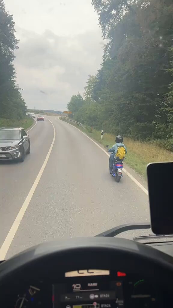 motorcyclist thanks respectful driver