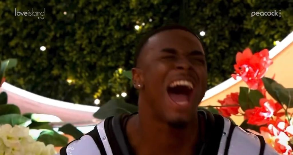 Love Island USA funny moment (photo 2 of 4)