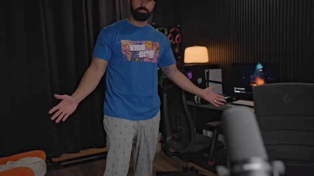 HollowPoiint shows off GTA 6 merch