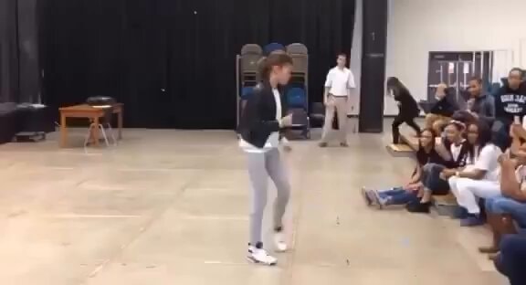 Zendaya old dance moves