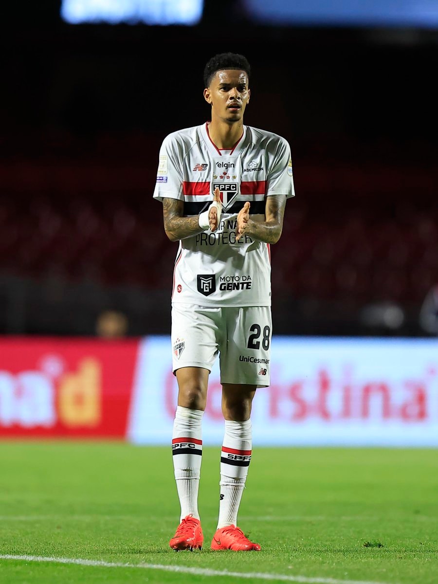 Newton vs Vasco da Gama stats