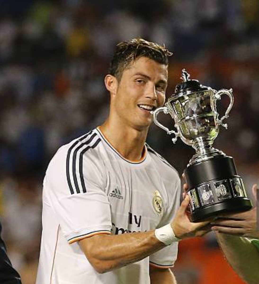 Cristiano Ronaldo 52 trophies (photo 3 of 3)