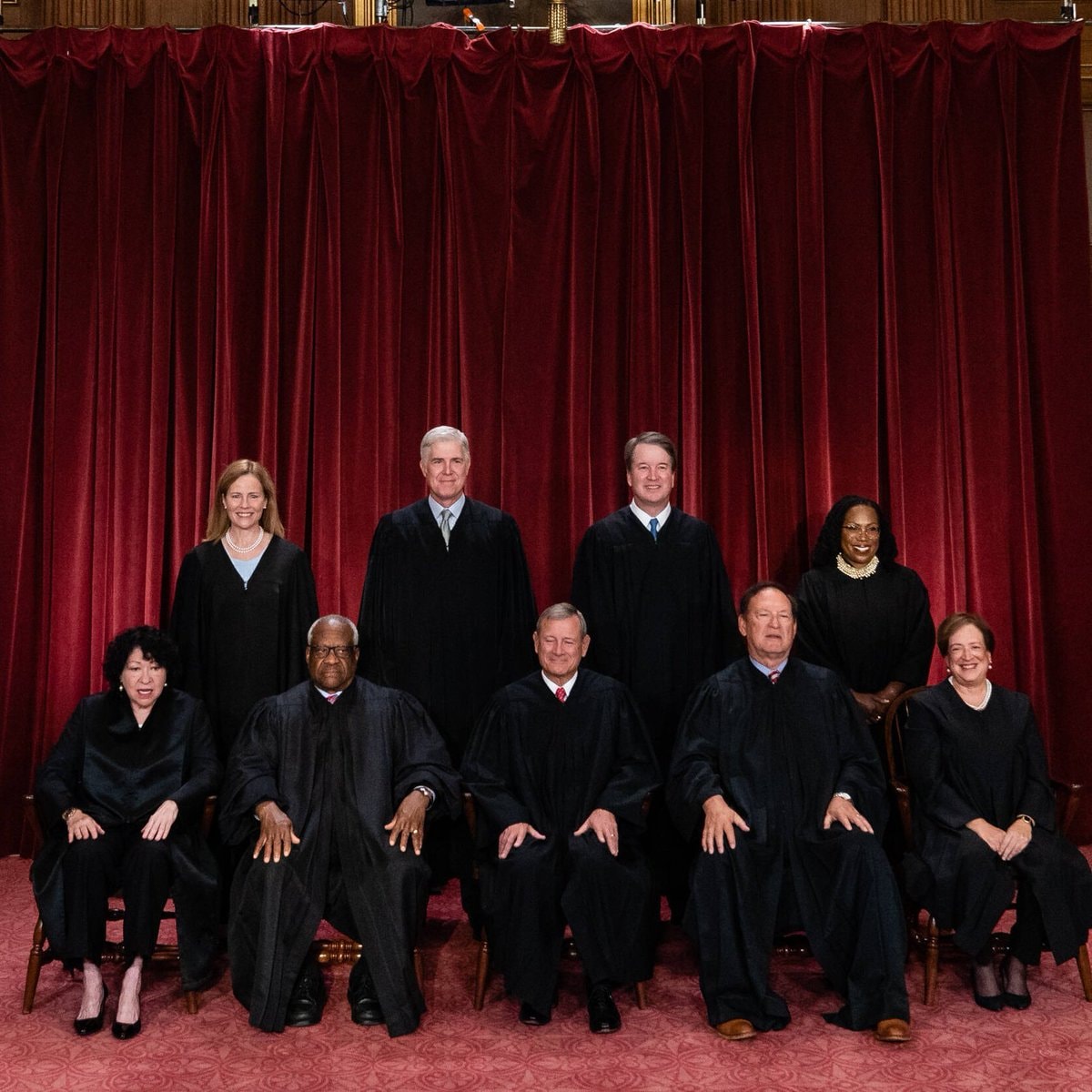 Trump attacks Supreme Court (photo 2 of 2)
