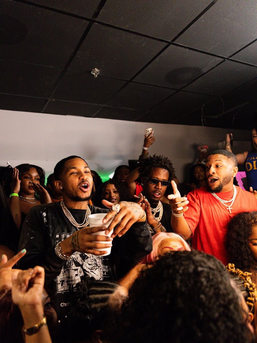 DDG 29th birthday ATL (photo 3 of 4)