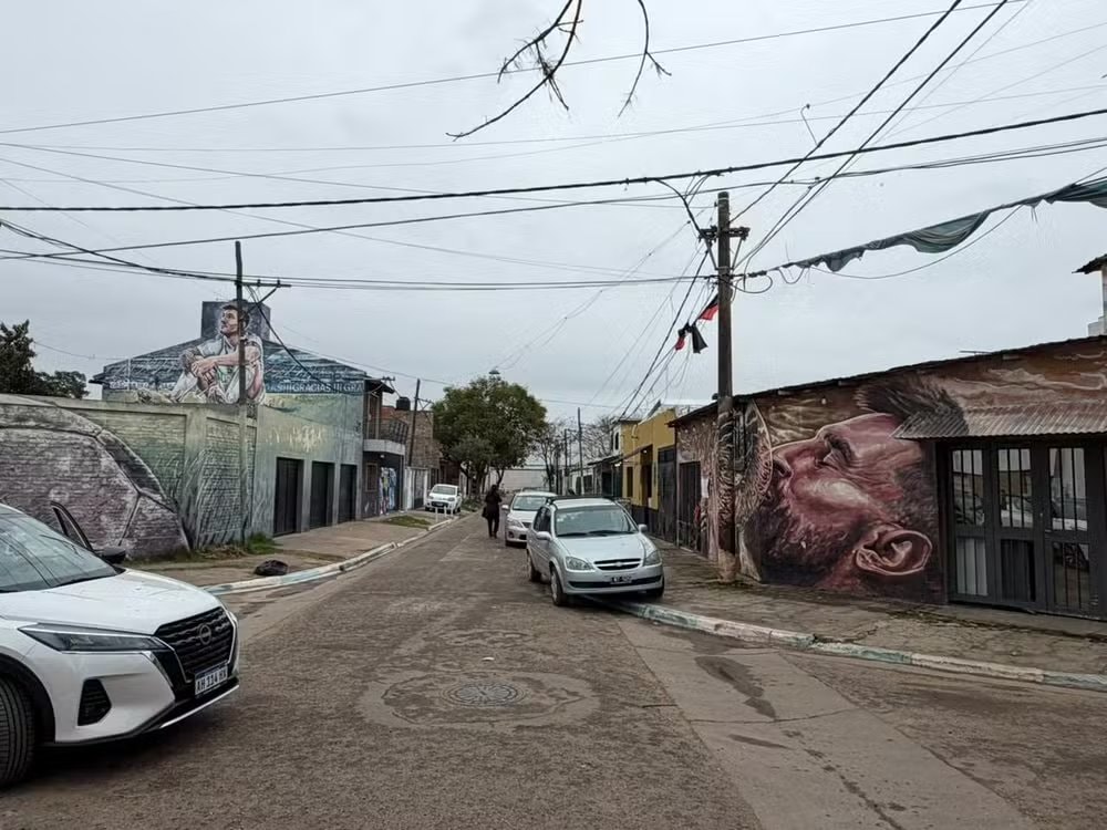Messi's first house in Argentina (photo 2 of 2)