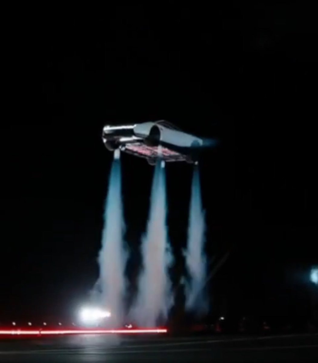 Tesla Roadster flying capabilities (photo 2 of 4)
