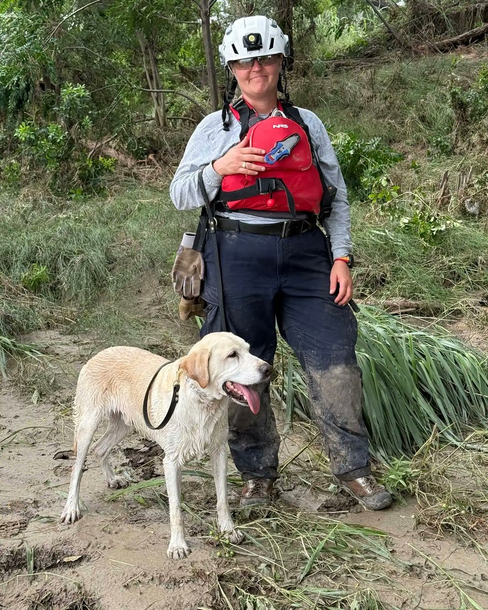 Canyon wins 2026 ASPCA Dog of the Year (photo 3 of 4)