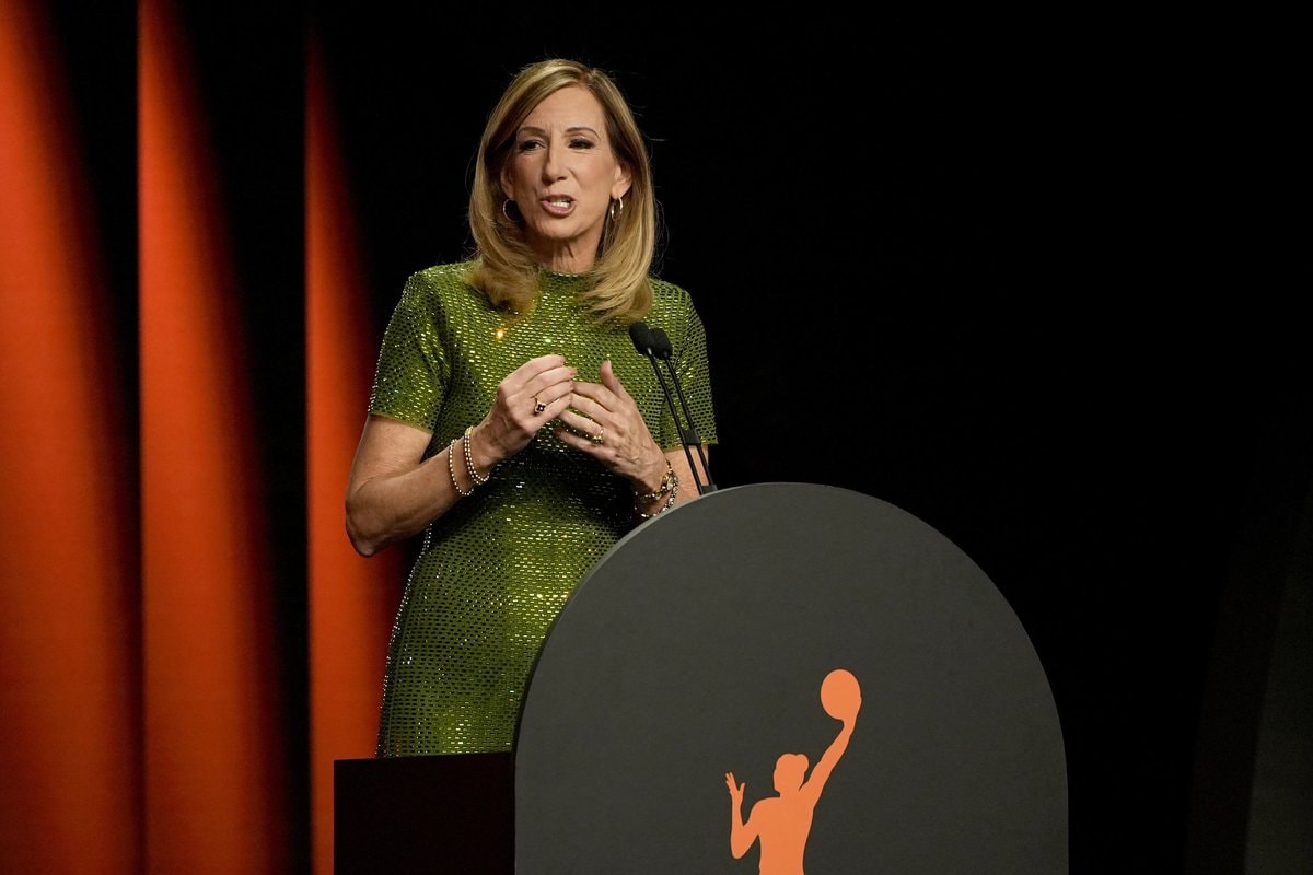 Cathy Engelbert WNBA retirement (photo 1 of 2)