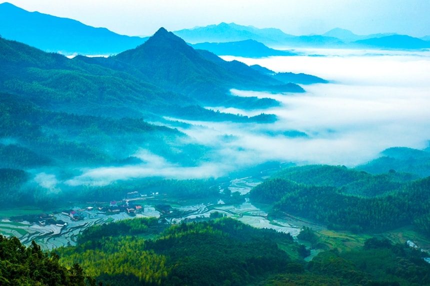 Dajue Mountain drive Wuyi range (photo 3 of 4)