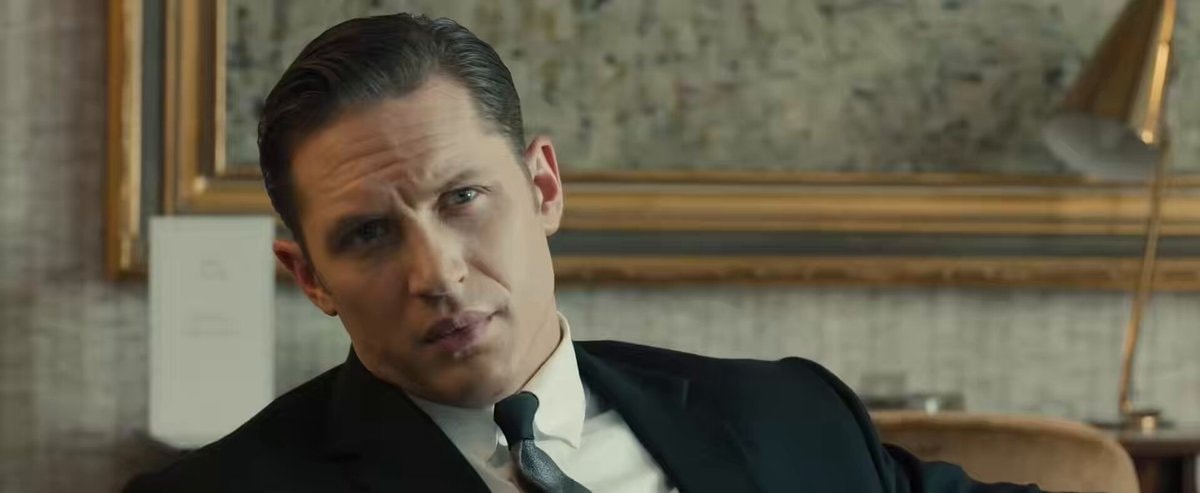 Tom Hardy LEGEND 2015 dual role critique Tom Hardy LEGEND 2015 dual role critique