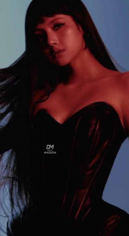 Lisa SaWaDiKa Spotify chart debut