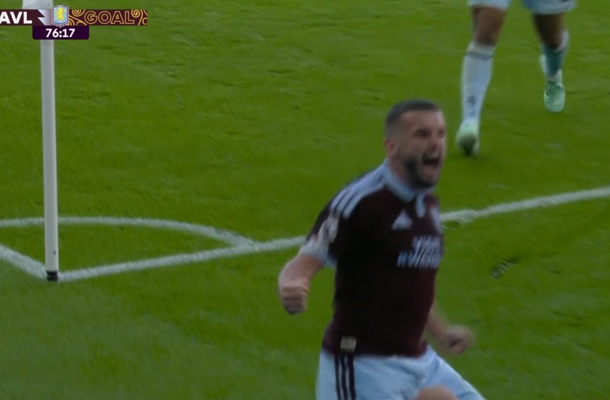 John McGinn Aston Villa goal celebration