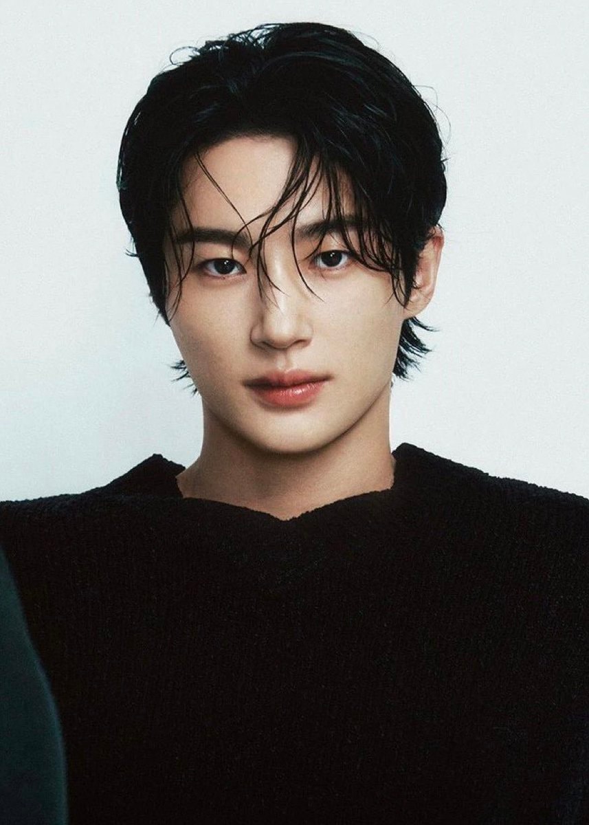 Byeon Wooseok 35th birthday