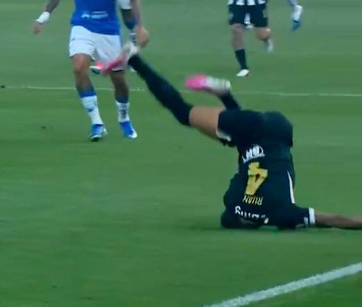 Ruan dangerous tackle (photo 2 of 2)