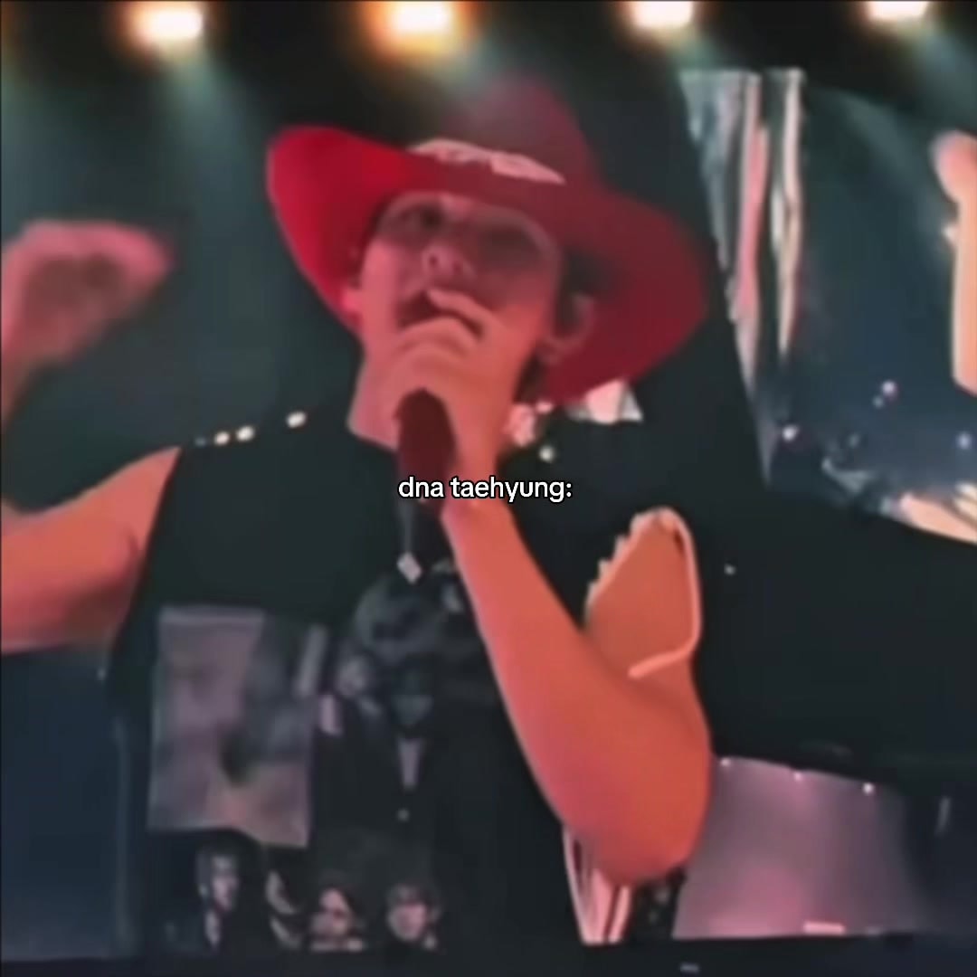 Kim Taehyung stage performance