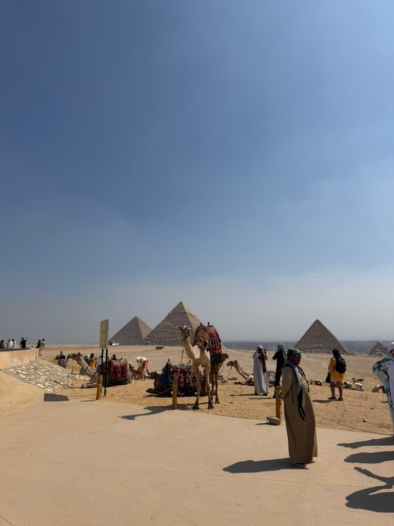 Giza pyramids travel scene