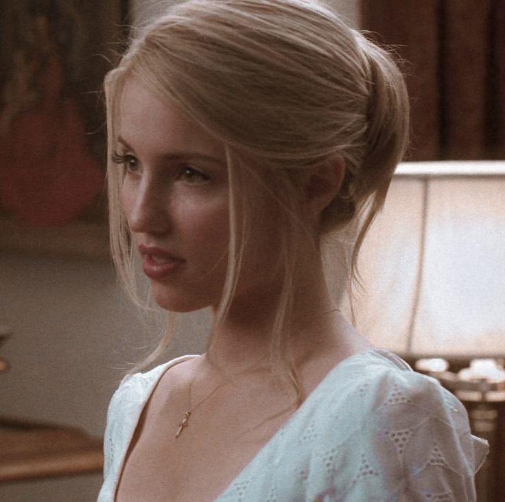 Dianna Agron GLEE reboot hint