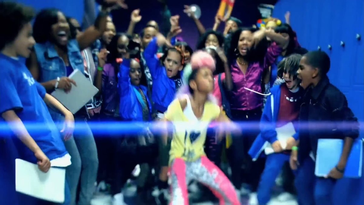 Willow Smith Whip My Hair 16 years