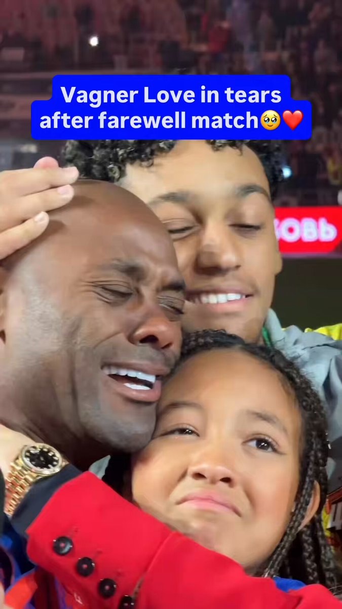 Vagner Love emotional post-match moment