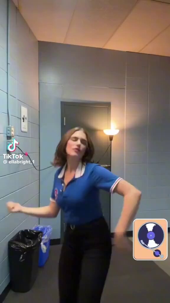 Ella Bright TikTok