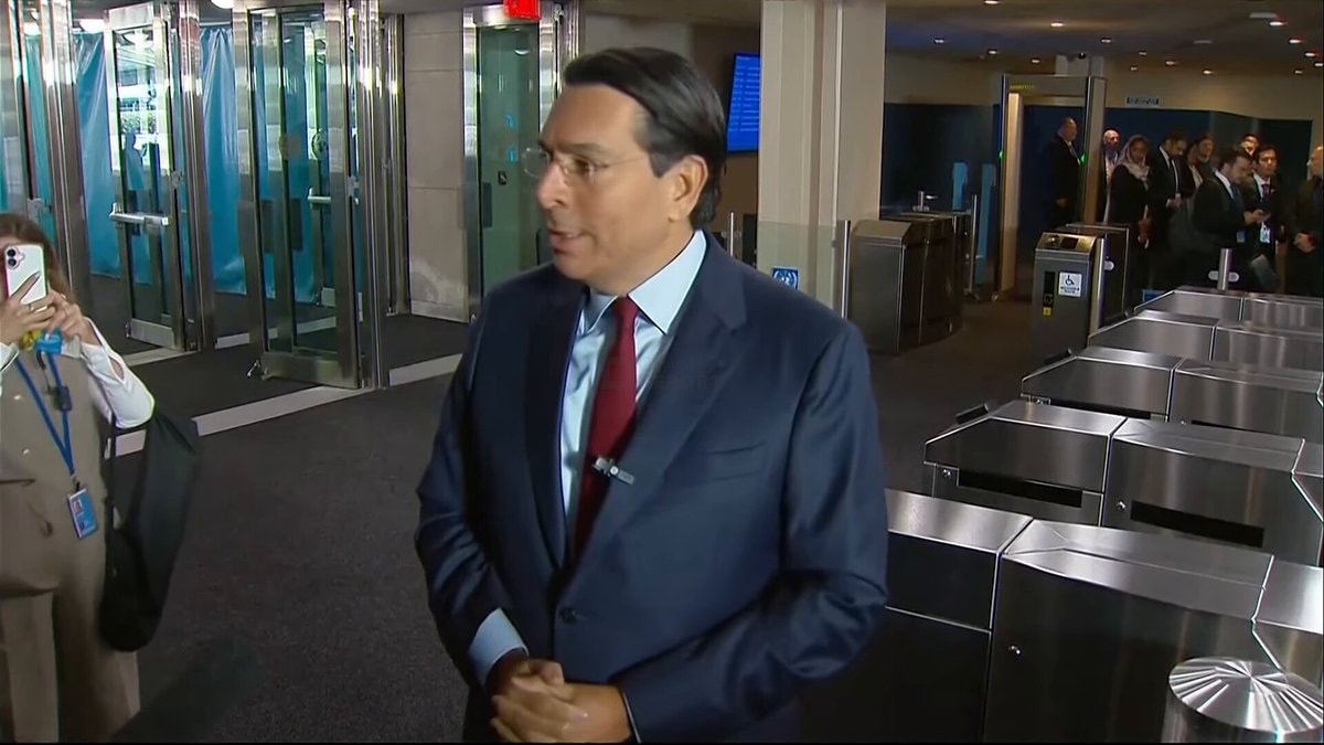 Danny Danon confronts Zohran Mamdani