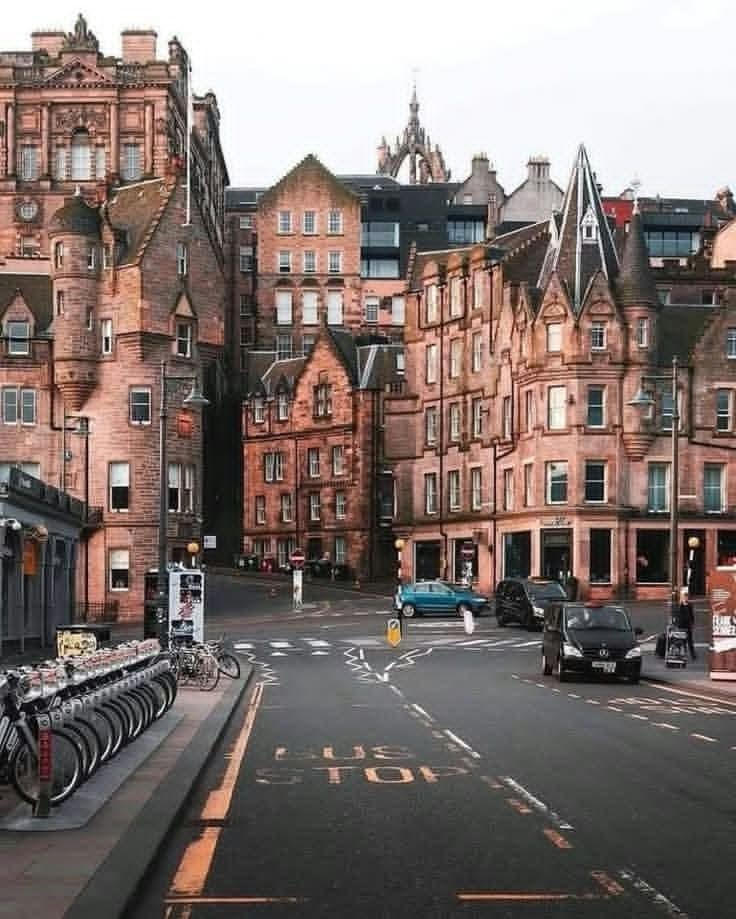 Edinburgh Scotland autumn (photo 4 of 4)