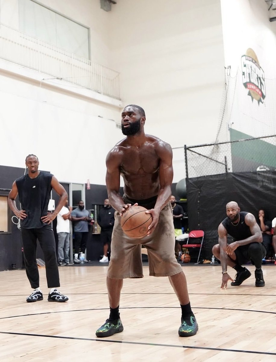Tyrese Maxey Jaylen Brown LeBron James