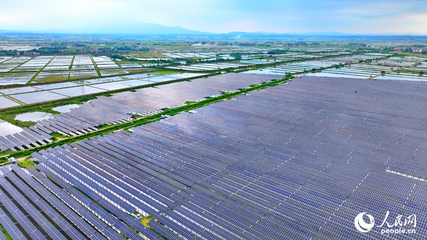 Jiangxi agrivoltaic base Makou Town (photo 4 of 4)