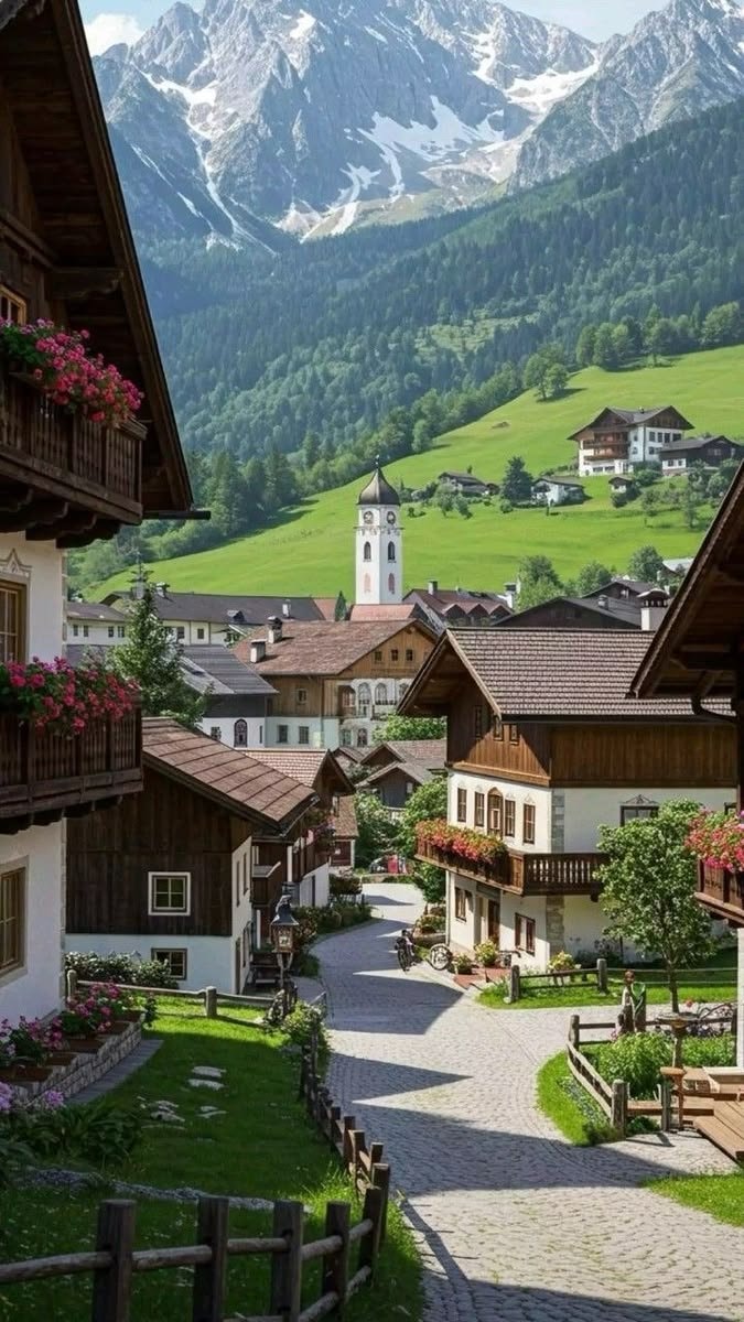 Austria alpine village (photo 3 of 4)