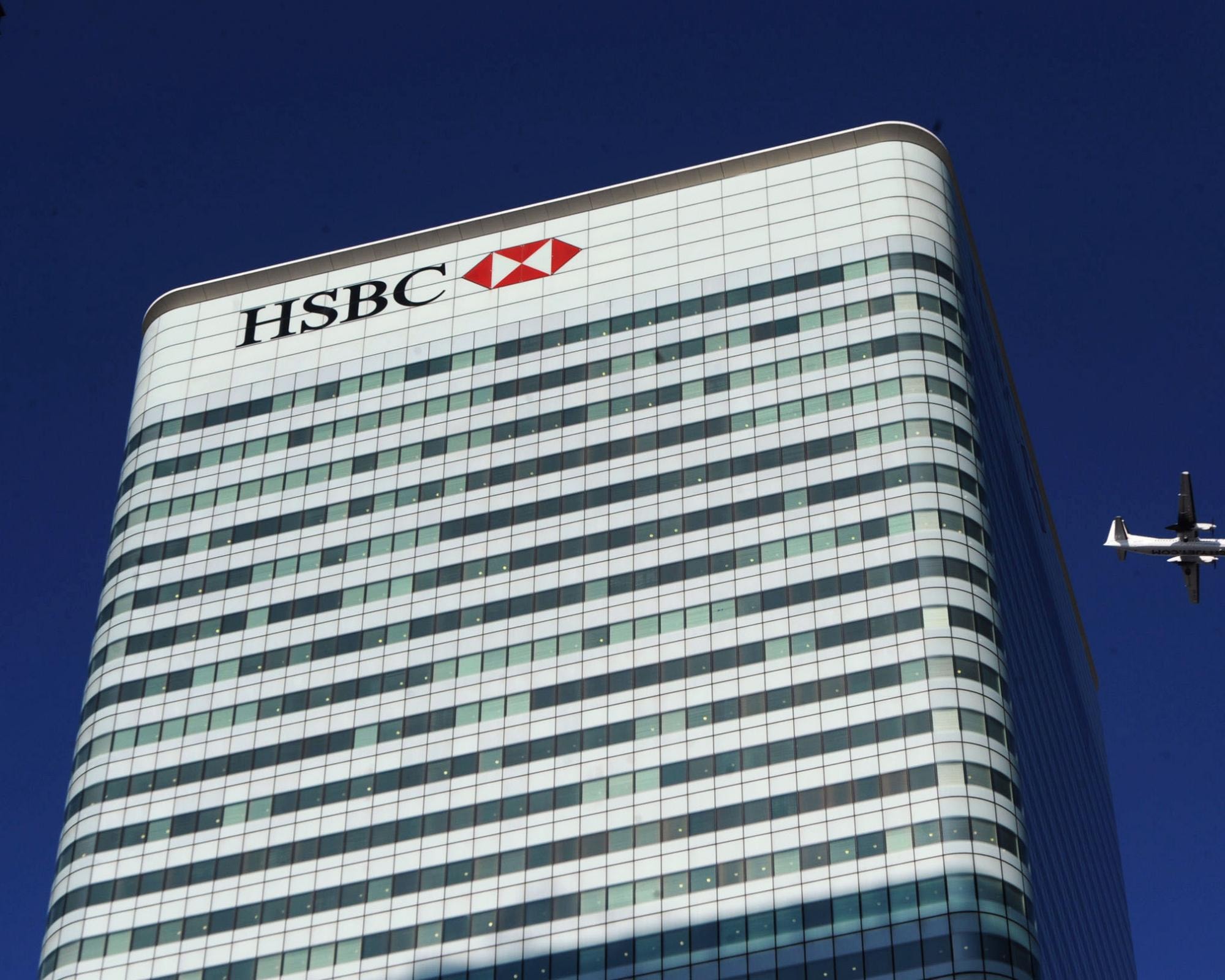 Calls for UK bank tax to fund cost of living help as HSBC profits hit £7.5bn