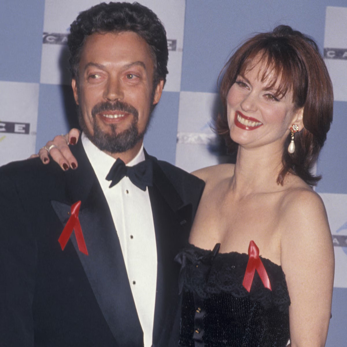 Tim Curry's Clue Costar Lesley Ann Warren Says He "Struggled" During Final Appearances
