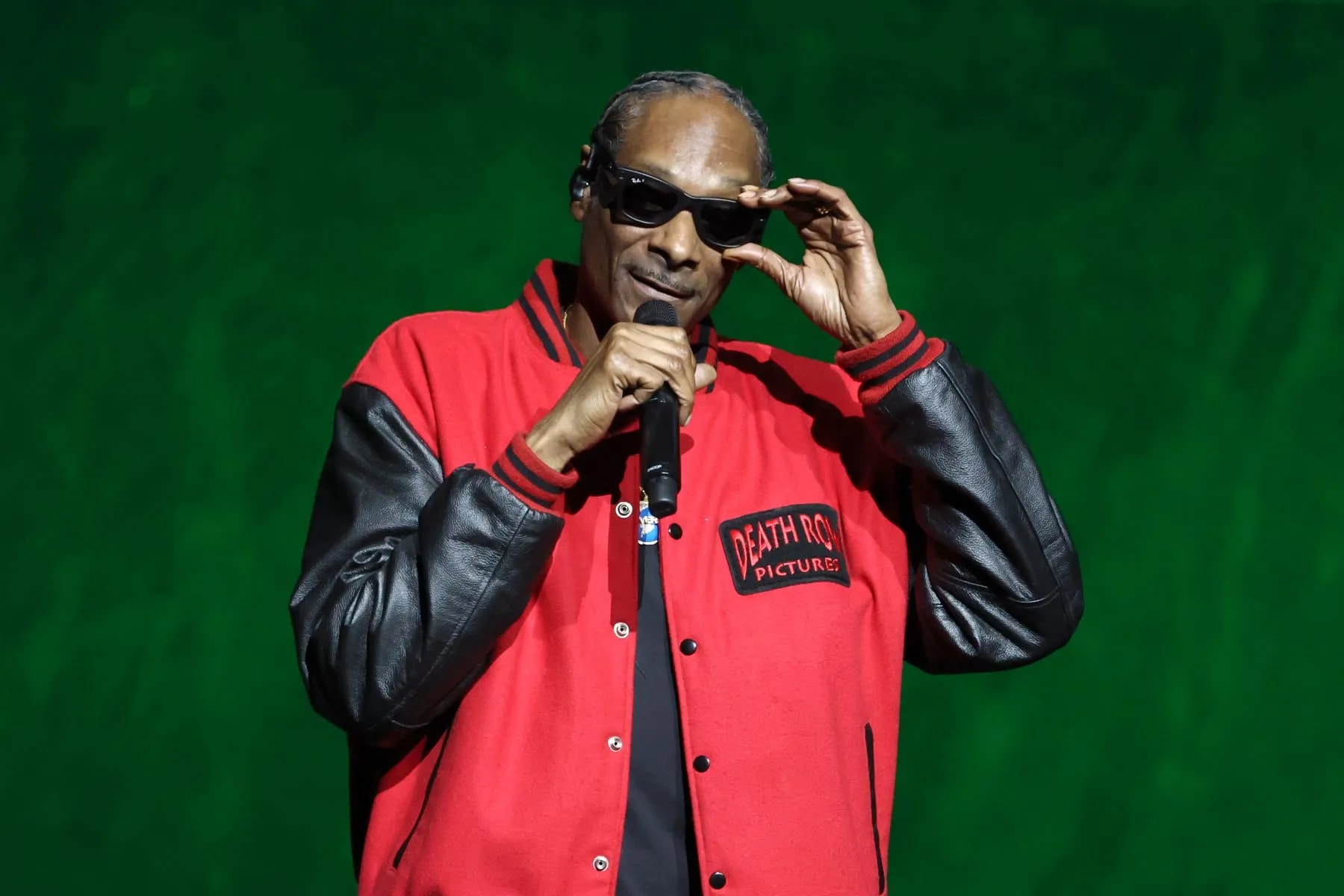 Snoop Dogg to Host 2026 MTV VMAs