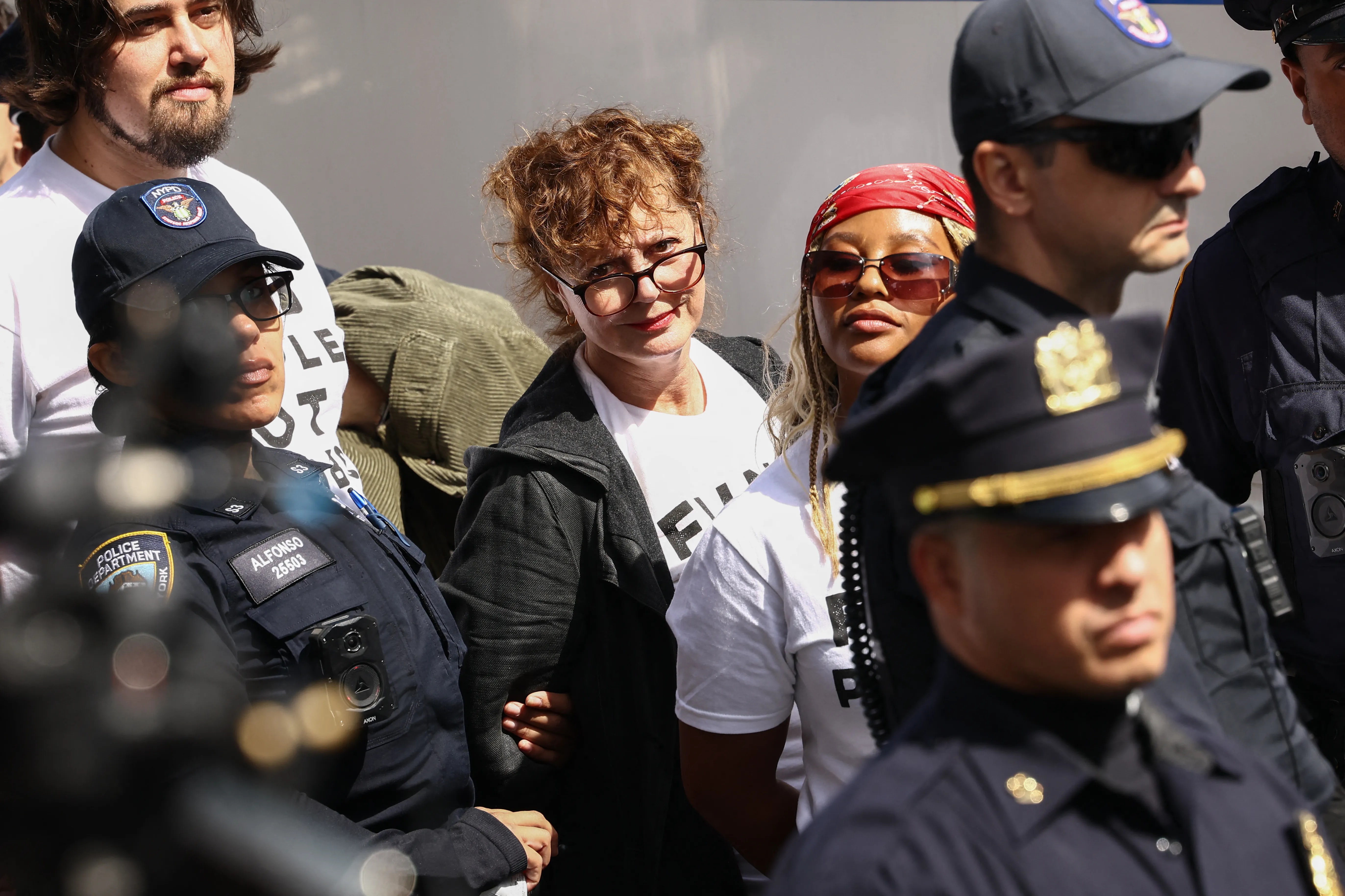 Susan Sarandon, Hannah Einbinder Detained at United Nations Netanyahu Protest
