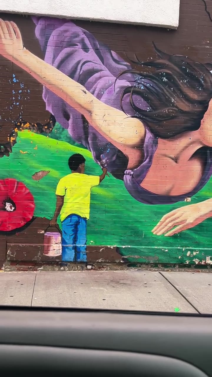 Who drawing Who